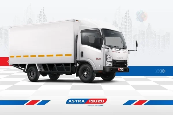 Isuzu Elf NLR 4 Ban (Engkel)